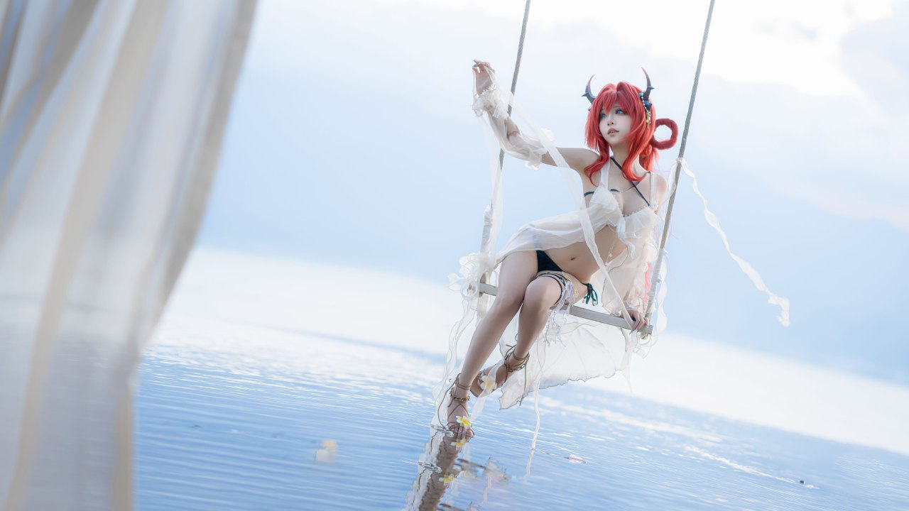 好图欣赏-纸悦Etsu_ko - 明日方舟 史尔特尔 泳装