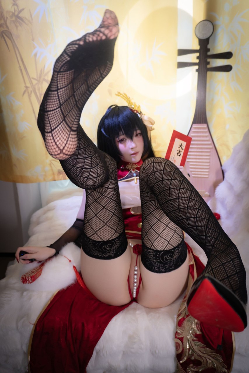 好图欣赏-一小央泽 大凤旗袍