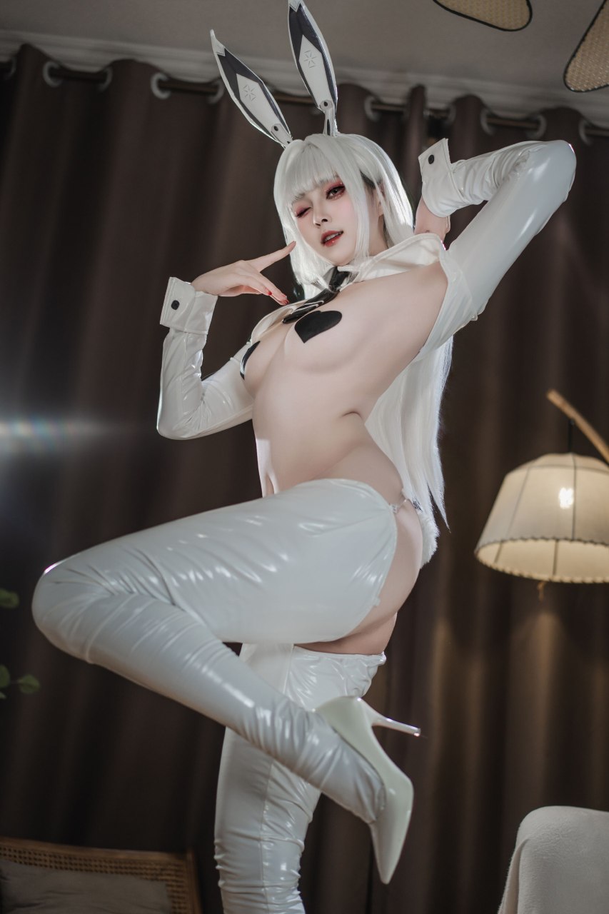好图欣赏-Natsuko夏夏子 - NIKKE 布兰儿 逆兔女郎